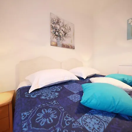 Apartment Lipa *
