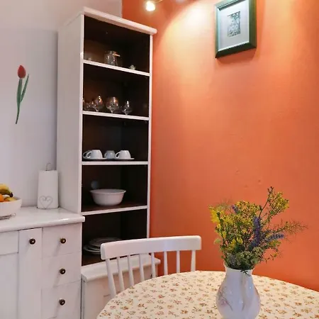 Apartment Lipa *